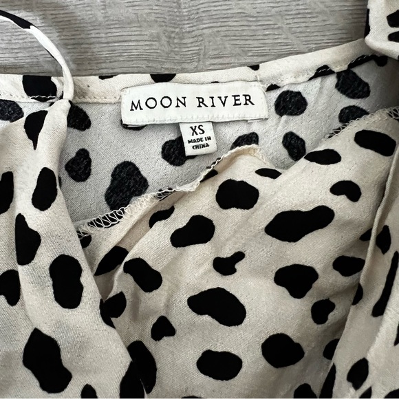 Moon River Black and White Leopard Camisole - Picture 3 of 3